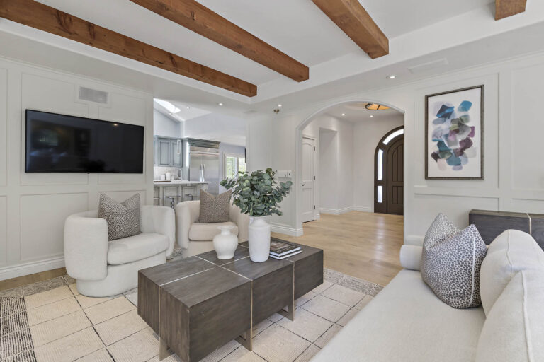 Family Room to Kitchen